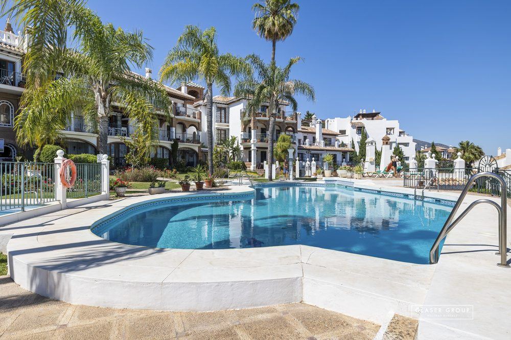 Golf-side penthouse — Mijas Golf